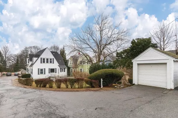 Watertown, MA 02472,2 Bellevue Ter
