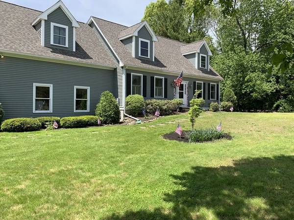 5 Ford Rd, Sudbury, MA 01776