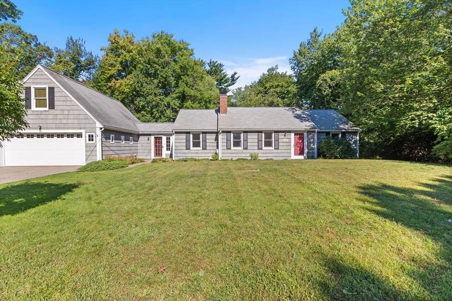 44 Ridge Hill Rd, Scituate, MA 02066