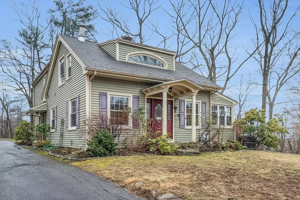 Sherborn, MA 01770,35 Brush Hill Rd