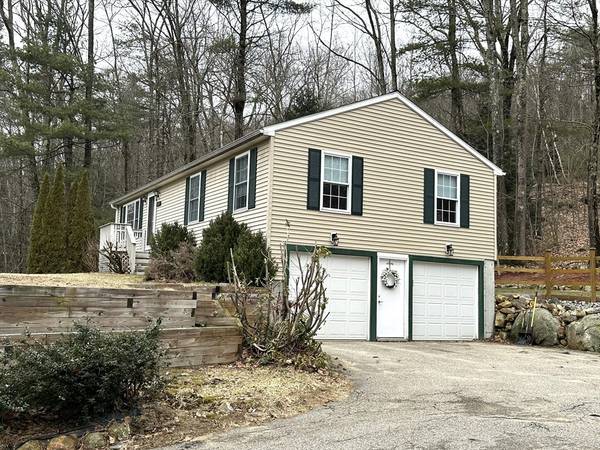 764 Barre Rd, Templeton, MA 01468