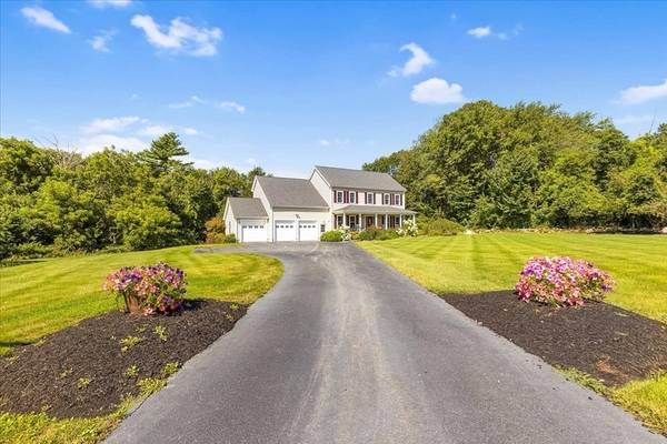 4 Mcdermott Ln, Hopkinton, MA 01748