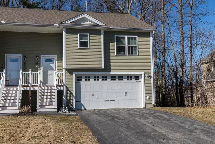 42 Caffoni Drive #42, Leominster, MA 01453