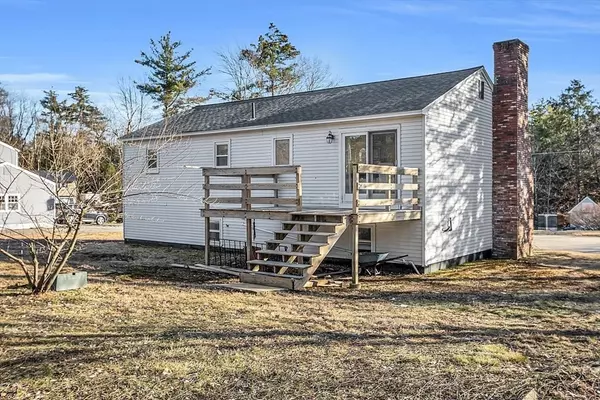 Templeton, MA 01436,27 Pine Dr