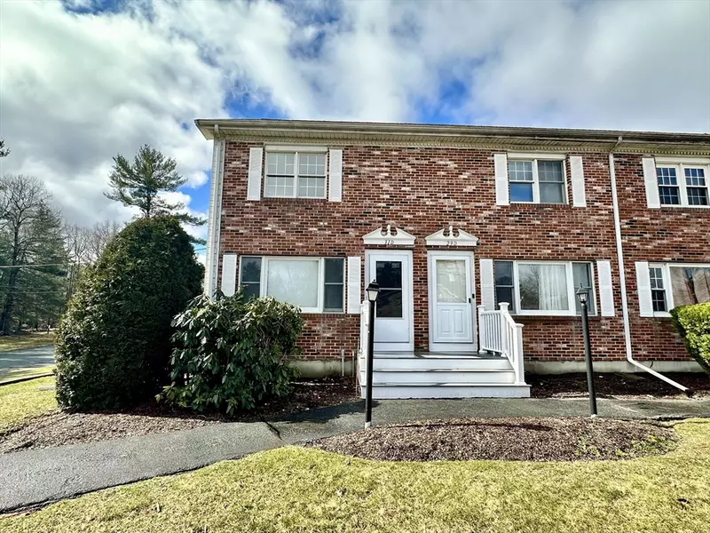 31 Douglas Dr #31D, East Bridgewater, MA 02333