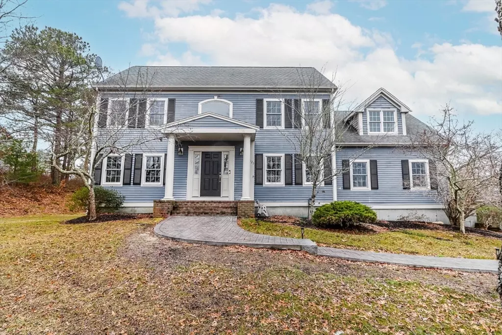 Plymouth, MA 02360,123 Fairview Ln
