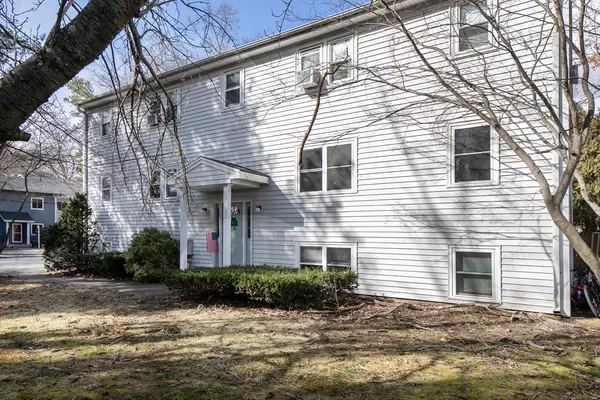 43 Magnolia St #4, Attleboro, MA 02703