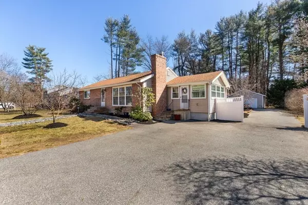 10 Sullivan Rd, North Reading, MA 01864