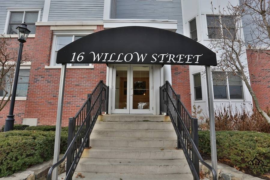 16 Willow Street #410, Melrose, MA 02176