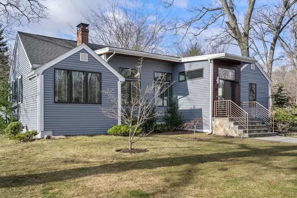 123 Valentine Rd, Milton, MA 02186