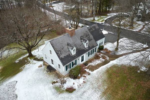 Greenfield, MA 01301,636 Bernardston Road