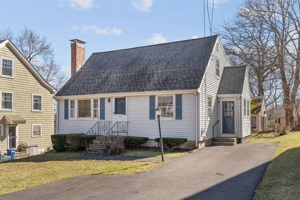 12 Chase Ave, Lexington, MA 02421