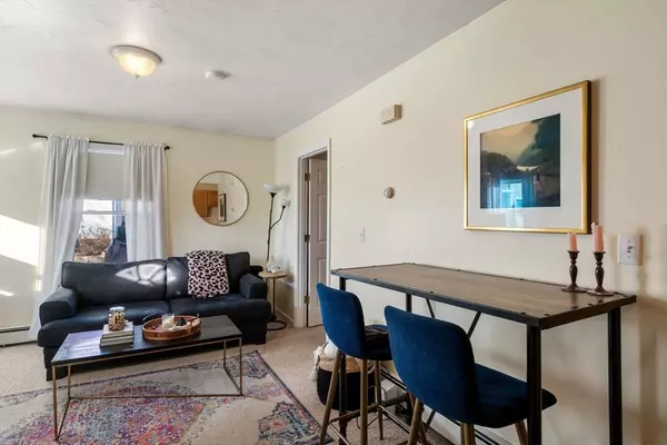 58 Kent St Quincy, MA 02169