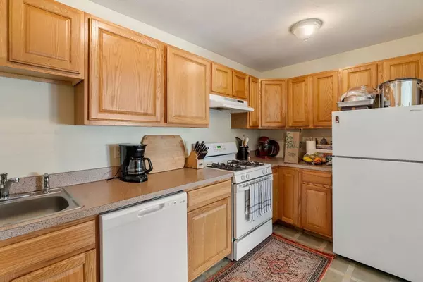 58 Kent St Quincy, MA 02169