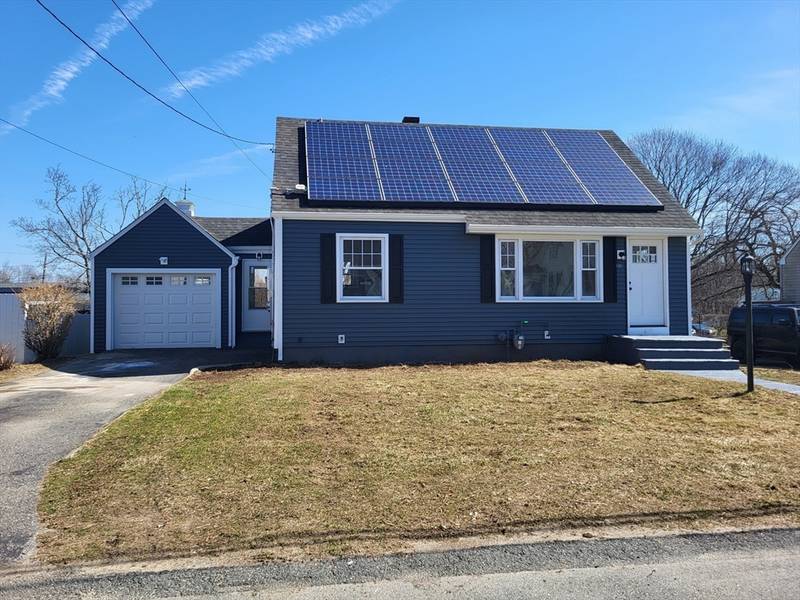 116 Lewis Avenue, Somerset, MA 02726