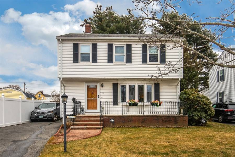 55 Hunewill Ave, Medford, MA 02155