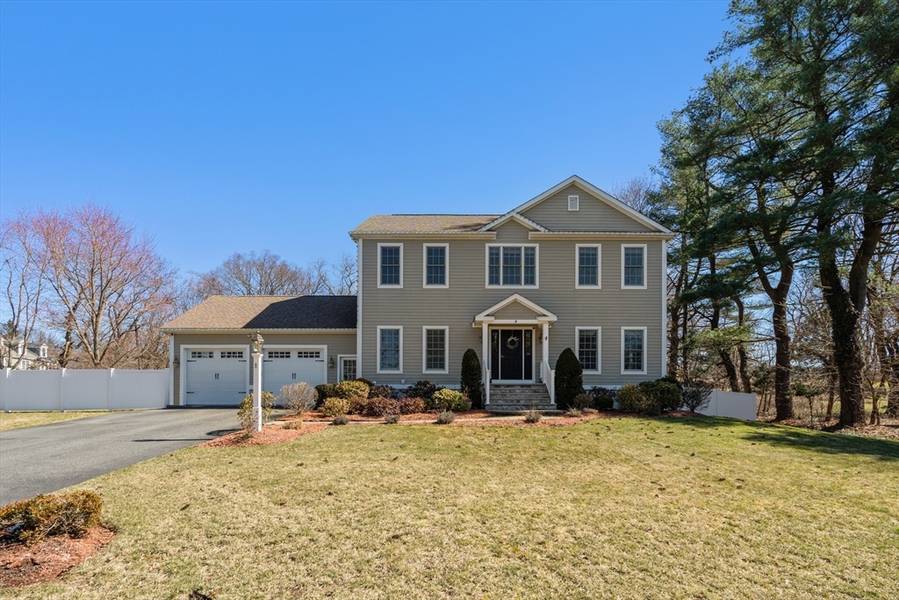 8 Smith Drive, Westwood, MA 02090