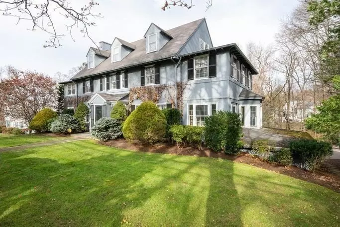 78 Forest Street, Wellesley, MA 02481