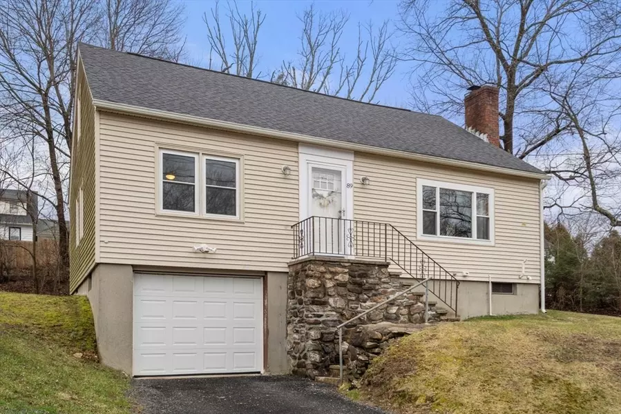 89 Litchfield Ave., Southbridge, MA 01550