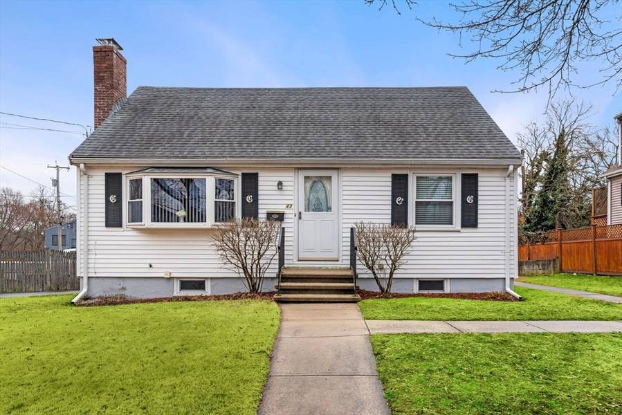 43 Michael St, Arlington, MA 02474