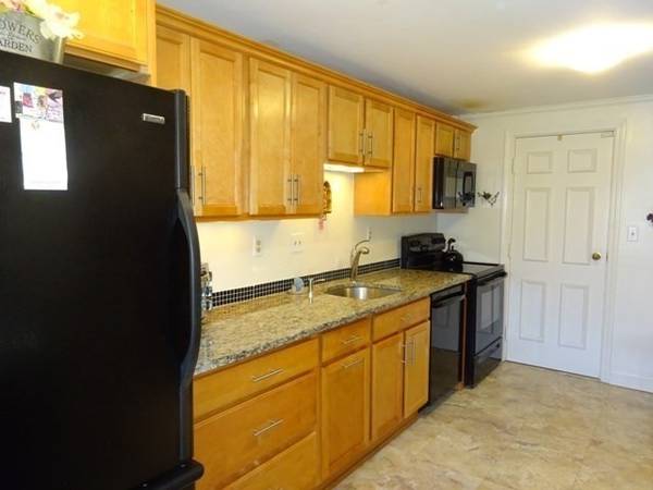 Sandwich, MA 02563,21 Highview Dr #21