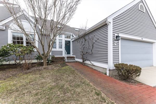 70 Hidden Bay Drive #70, Dartmouth, MA 02748