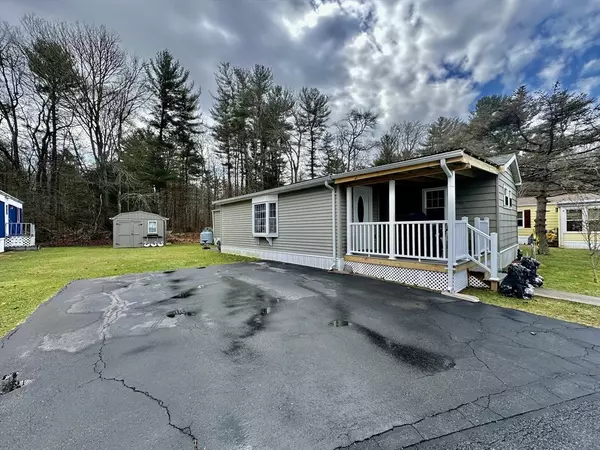 Acushnet, MA 02743,45 Clems Way