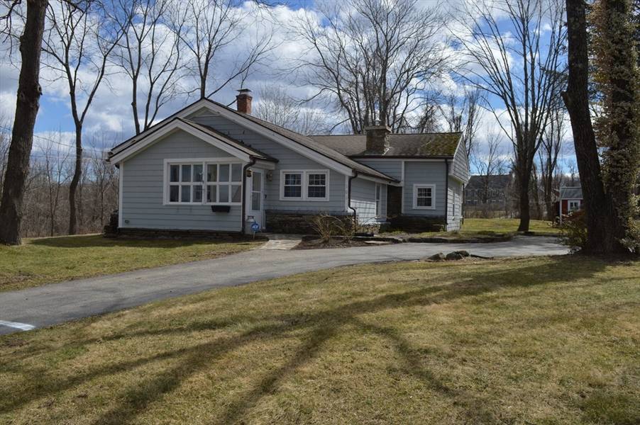 101 Putnam Hill Rd, Sutton, MA 01590