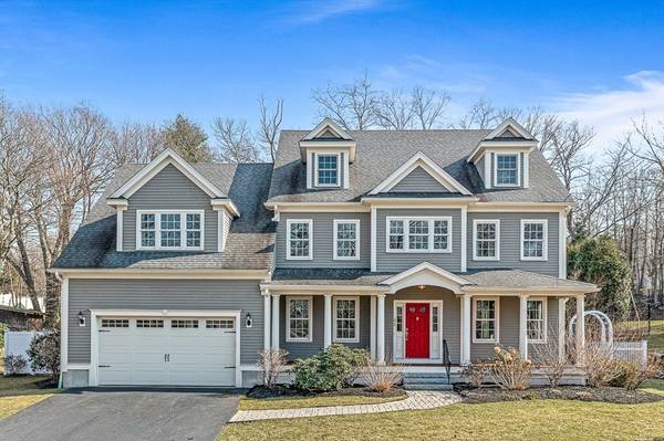 44 Thornberry Rd, Winchester, MA 01890