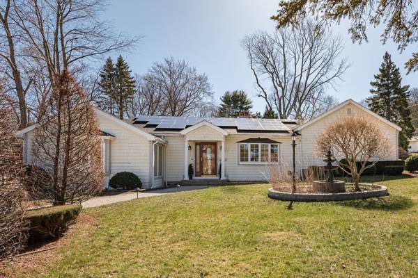 1006 Randolph Ave, Milton, MA 02186