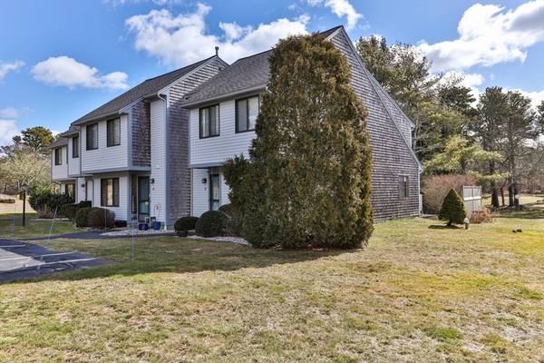 Brewster, MA 02631,87 Crescent Ln #87