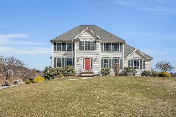 451 Hollis Road, Lunenburg, MA 01462