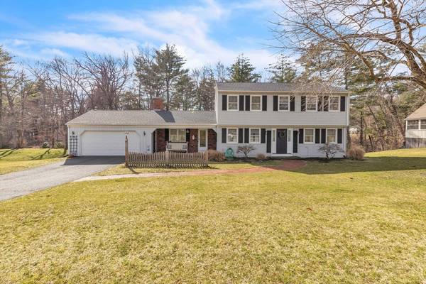 5 Millbrook Dr, Wilbraham, MA 01095