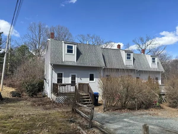 Wrentham, MA 02093,296 Creek Street #296