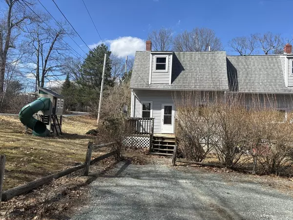 Wrentham, MA 02093,296 Creek Street #296