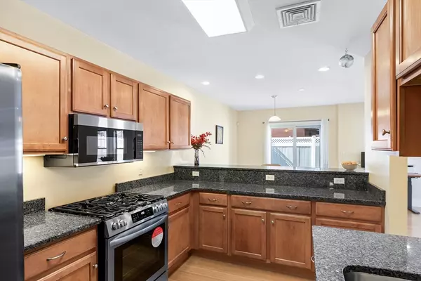 Cambridge, MA 02138,773 Concord Ave #104