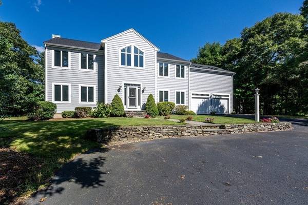 Falmouth, MA 02536,7 Ava Ln