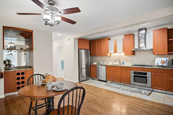 Waltham, MA 02451,34 Winter St #B2