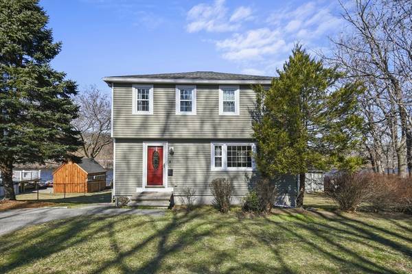 3 Meghann Lane, Lowell, MA 01852