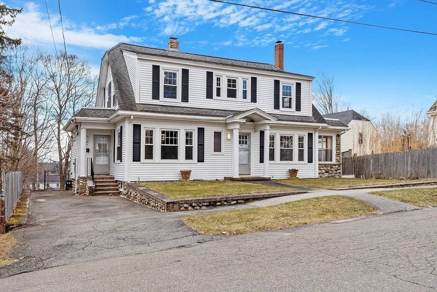 49 Mount Vernon St, Haverhill, MA 01830