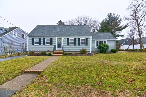 62 Newcastle Road, Peabody, MA 01960