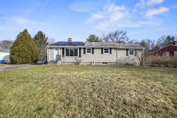 66 Wedgewood Drive, Holliston, MA 01746