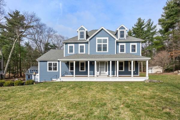 Medfield, MA 02052,17 Trailside Rd