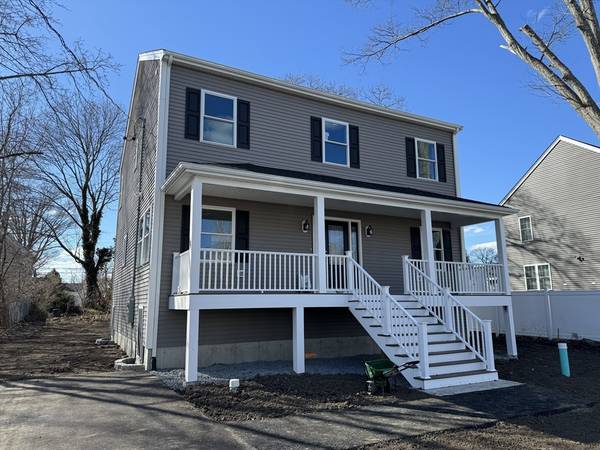 29 Draper St, Brockton, MA 02302