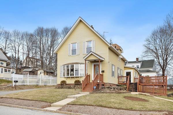 322 Pine St, Gardner, MA 01440