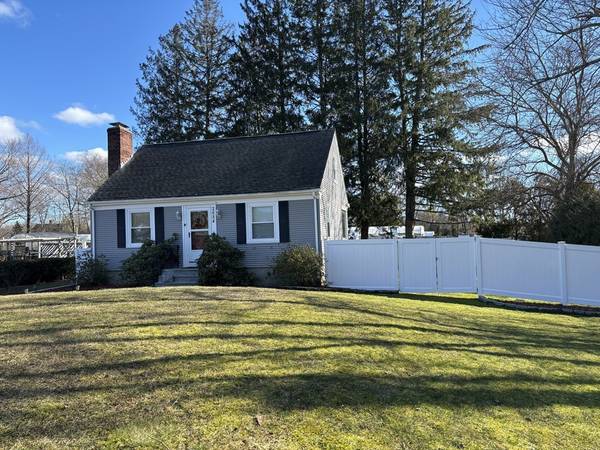 2684 Gar Highway, Swansea, MA 02777