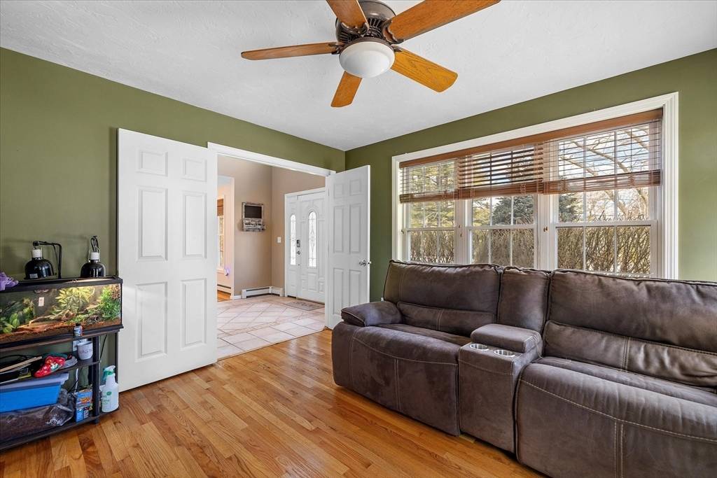 Westminster, MA 01473,5 Gatehouse Rd