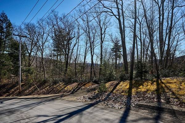 Russell, MA 01071,0 Pine Hill