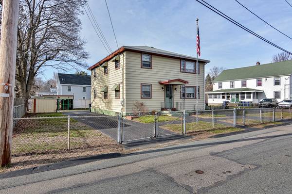 12 Dean Ave., Dracut, MA 01826