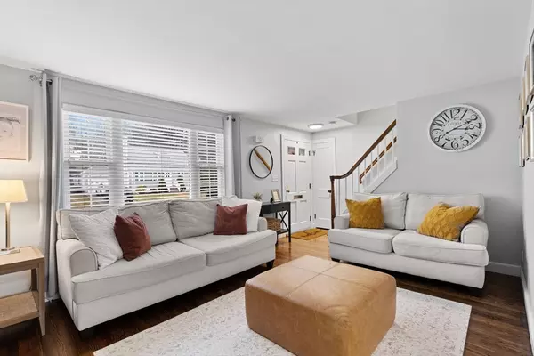 Natick, MA 01760,7 Terrace Road